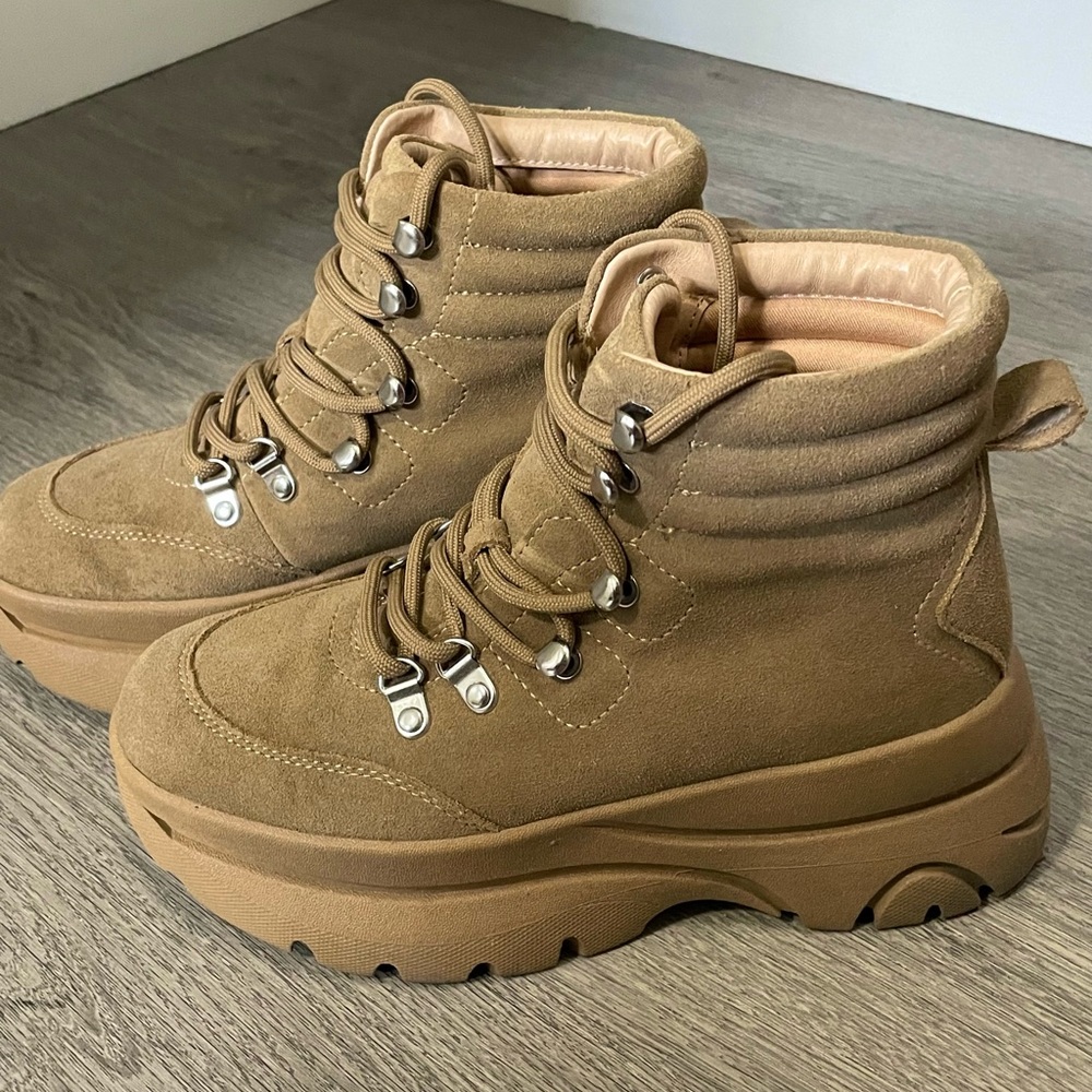 Steve Madden Husky Boot
